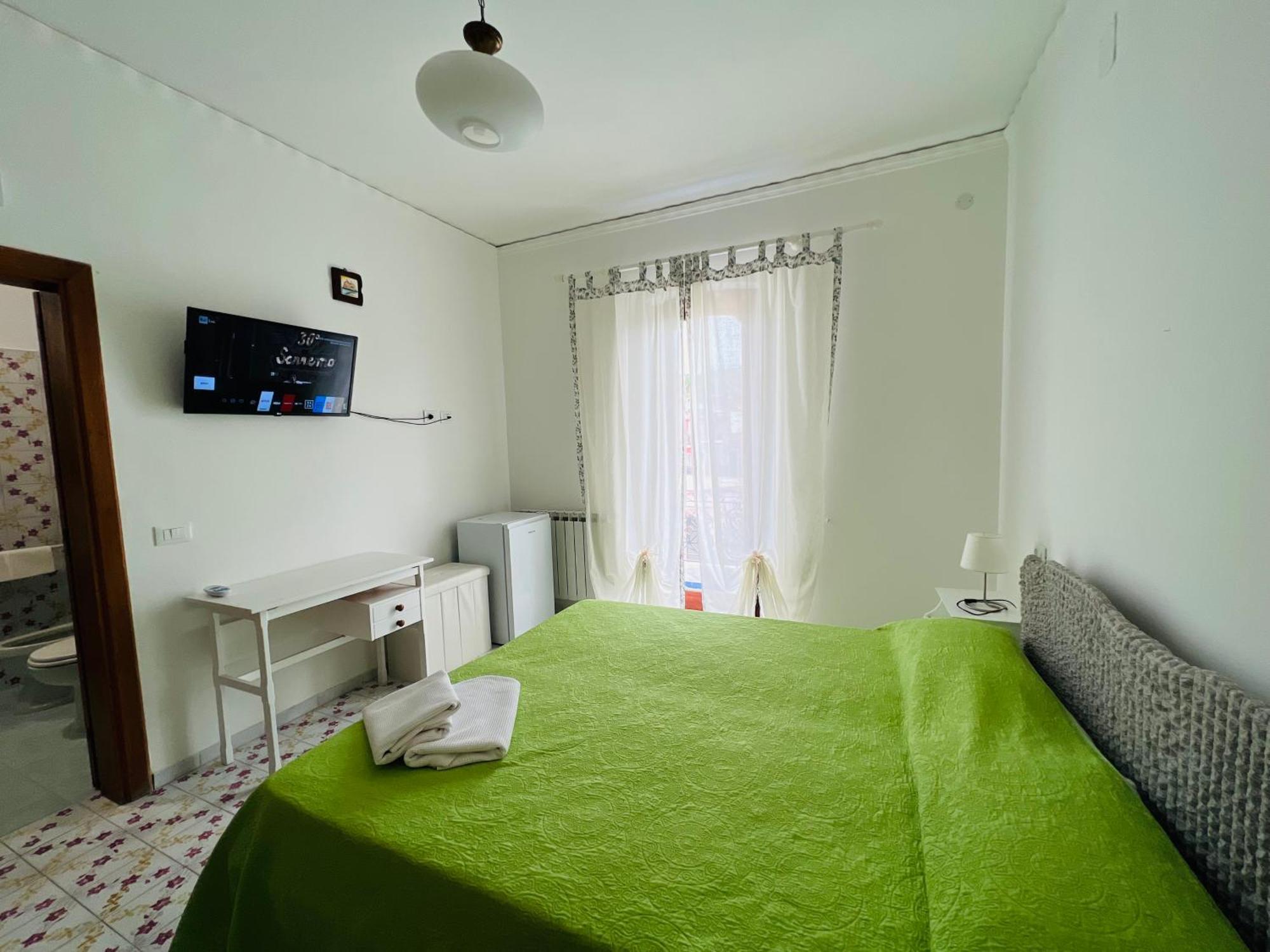 Villa Thomas Bb Conduzione Familiare Forio  Bilik gambar
