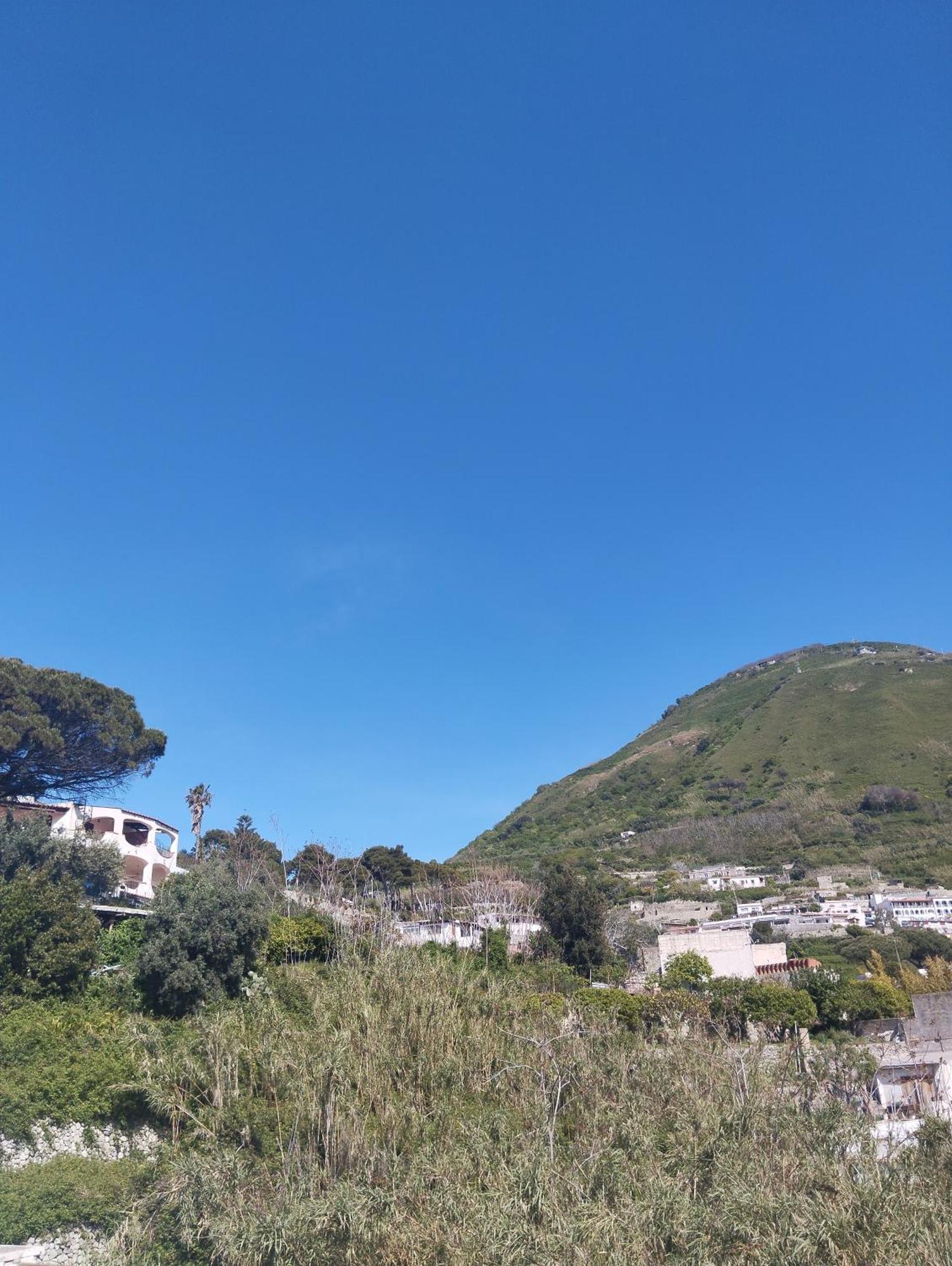 Villa Thomas Bb Conduzione Familiare Forio  Luaran gambar